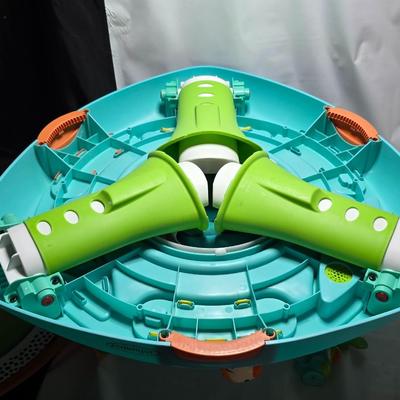 Sit, Spin & Stand Entertainer 360 Seat & Activity Table - Infantino