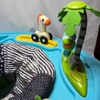Sit, Spin & Stand Entertainer 360 Seat & Activity Table - Infantino
