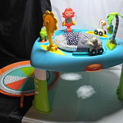 Sit, Spin & Stand Entertainer 360 Seat & Activity Table - Infantino