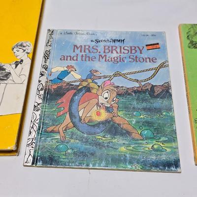 Fun variety of children's books - story time and educational - Fallin up - How in the world - Clifford and more