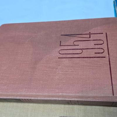 Vintage books - Black beauty - The melted coins - and more