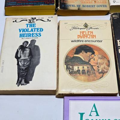 Small variety of paperback books - Elia Kazan - Calder Willingham and other great authors