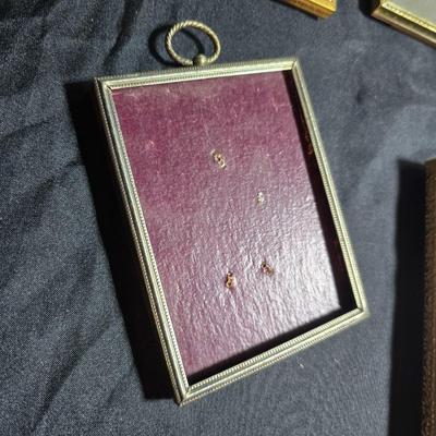 Metal gold framed picture frames