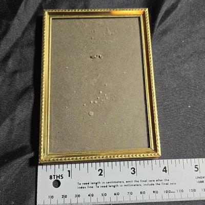 Metal gold framed picture frames