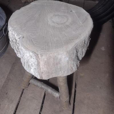 Natural Log Seat Stool