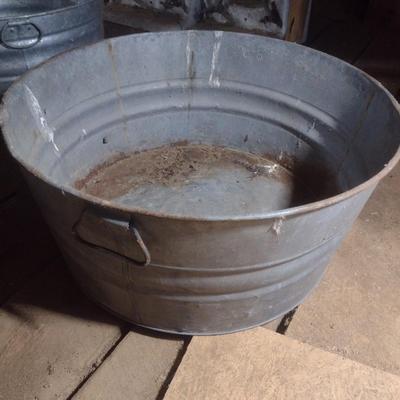 Galvanized Round Tub Choice B