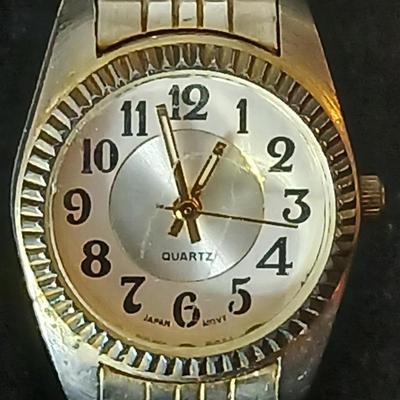 Gold toned chains - including one that is 14k GP and two watches