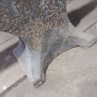 Vintage Blacksmith's Anvil Approximately 100lbs