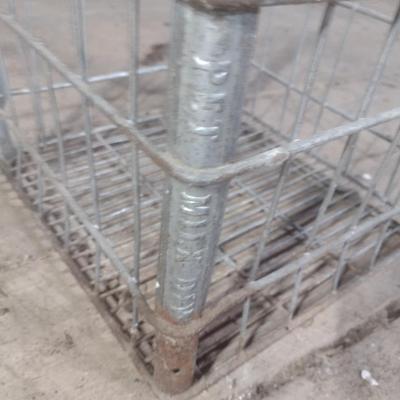 Vintage Pet Dairy Wire Milk Crate