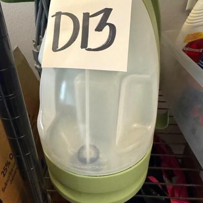 D13-Bissell little green machine