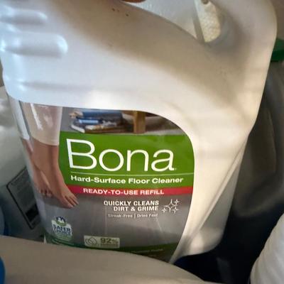 D10-Bona floor cleaner