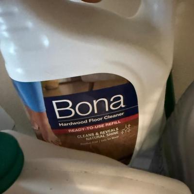 D10-Bona floor cleaner