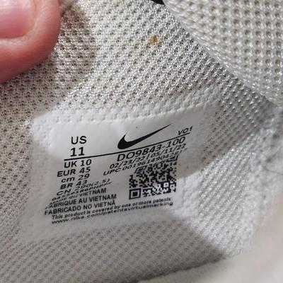 Sale Photo Thumbnail #110: Nike LeBron James Witness 6 White / BlackUS Size 11