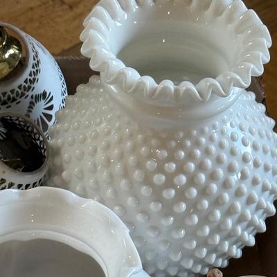 M49-Glass lampshades ect