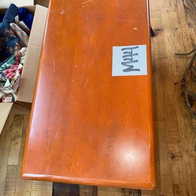 M44-Side table