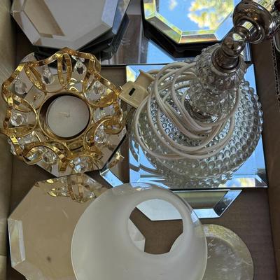 M21-Lamps/shades/mirrors