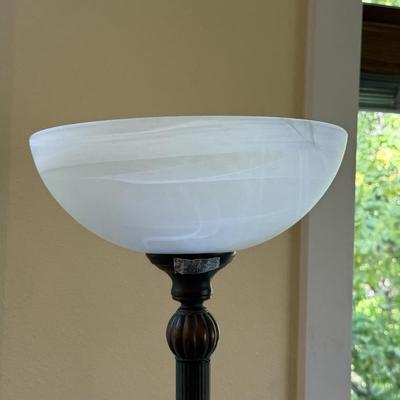 M20-Floor lamp