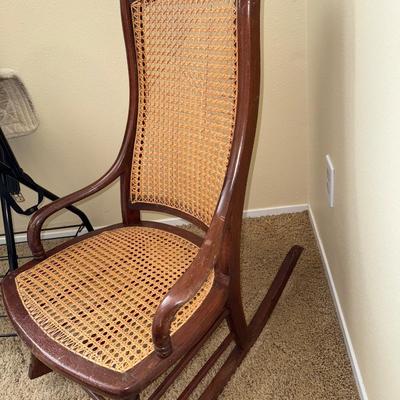 UP39-Rocking chair