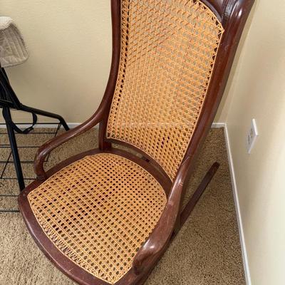UP39-Rocking chair