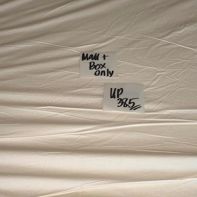UP38.5 Mattress and boxspring