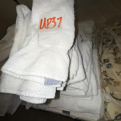 UP37-Towels