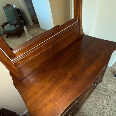 UP34-Antique dresser with Mirror