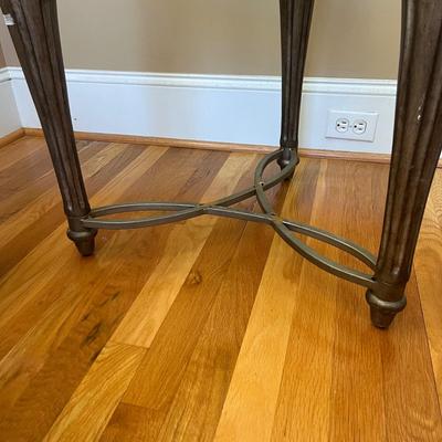 Biltmore Farms Homes Ornate Side Table (LR-BC)