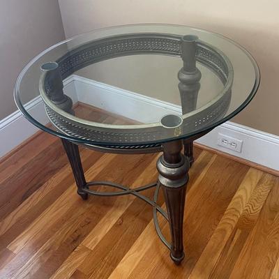 Biltmore Farms Homes Ornate Side Table (LR-BC)