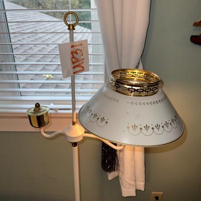 UP31-Floor lamp