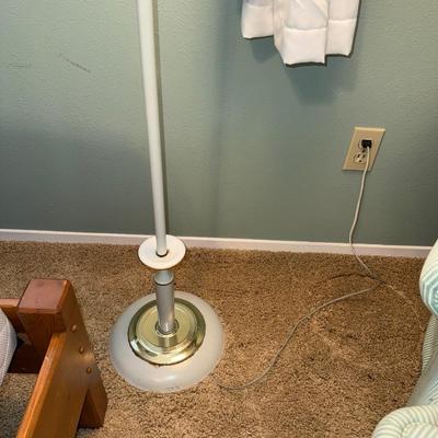 UP31-Floor lamp