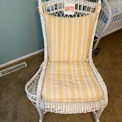 UP28-Wicker rocking chair