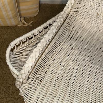 UP28-Wicker rocking chair