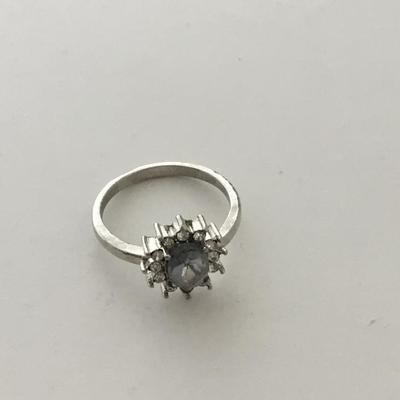 Silver tone beautiful fashion ring