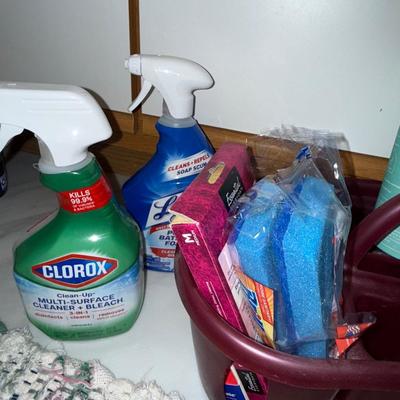 UP24-Cleaning lot