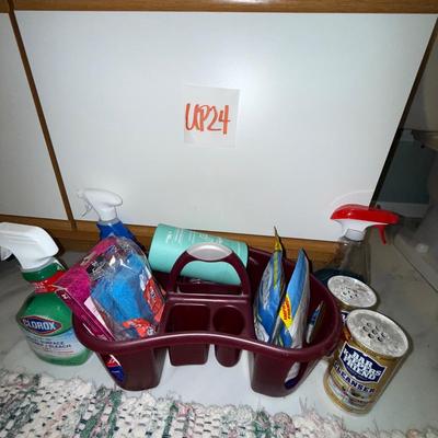 UP24-Cleaning lot
