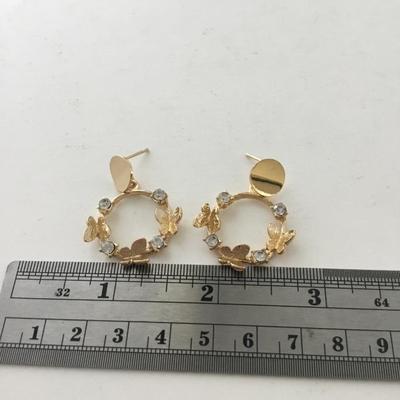 Gold tone beautiful butterfly fashion earrings