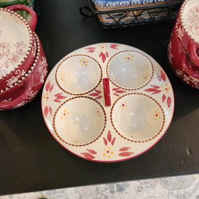 Large Lot of TempTations Temp tations by Tara Serving Dishes , Bowls, Trays