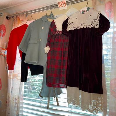 UP13-Vintage children’s clothes