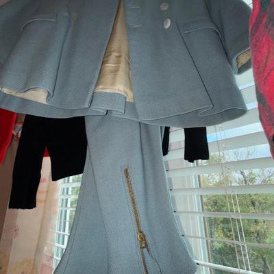 UP13-Vintage children’s clothes