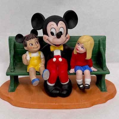 Sale Photo Thumbnail #167: Offered for sale in Disneyland and Walt Disney World. Good condition.