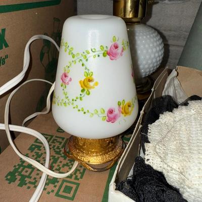 UP10-Lamps and lace