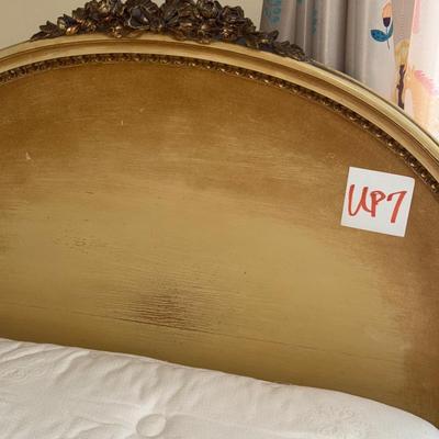 UP7-Antique twin bed