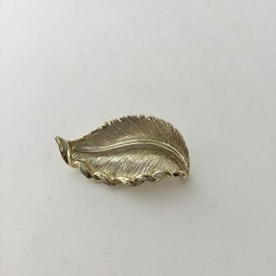 Vintage Gerry’s marked leaf pin