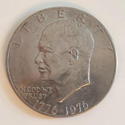 Grouping of Eisenhower Bicentennial Half Dollars