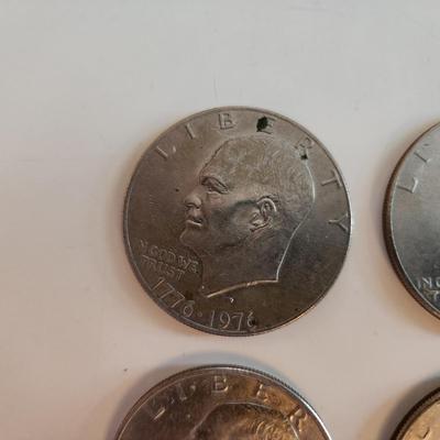 Grouping of Eisenhower Bicentennial Half Dollars