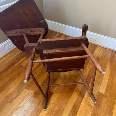 Windsor Comb Back Chair with Writing Desk (LR-BC)