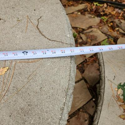 Concrete Round Table w 4 Benches 41" diameter table