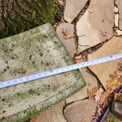 Concrete Round Table w 4 Benches 41" diameter table