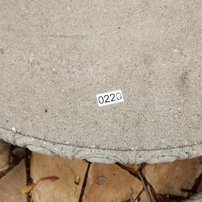 Concrete Round Table w 4 Benches 41" diameter table