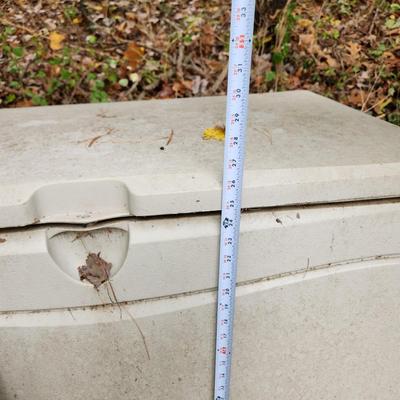 Lifetime Outdoor Patio Storage Box 38x24x27